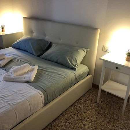 Salamon Guest House Venesia Bagian luar foto