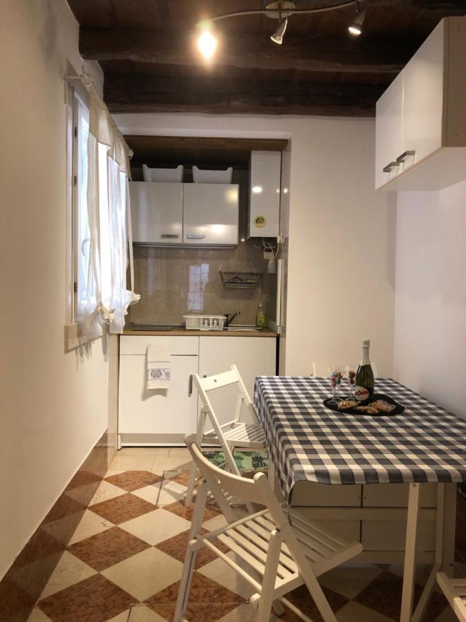 Salamon Guest House Venesia Bagian luar foto