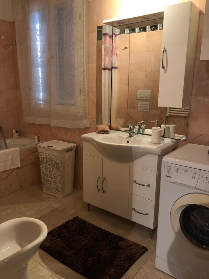 Salamon Guest House Venesia Bagian luar foto